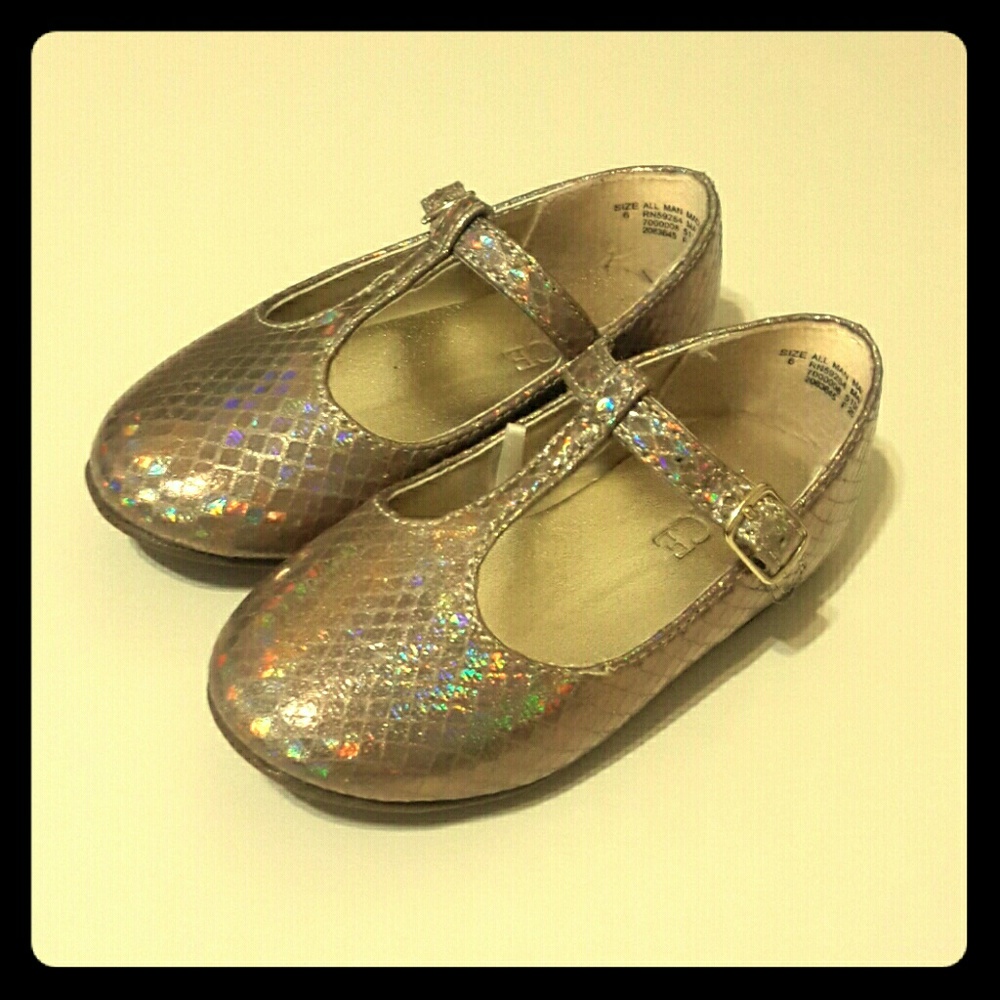 Girls Gold shoes